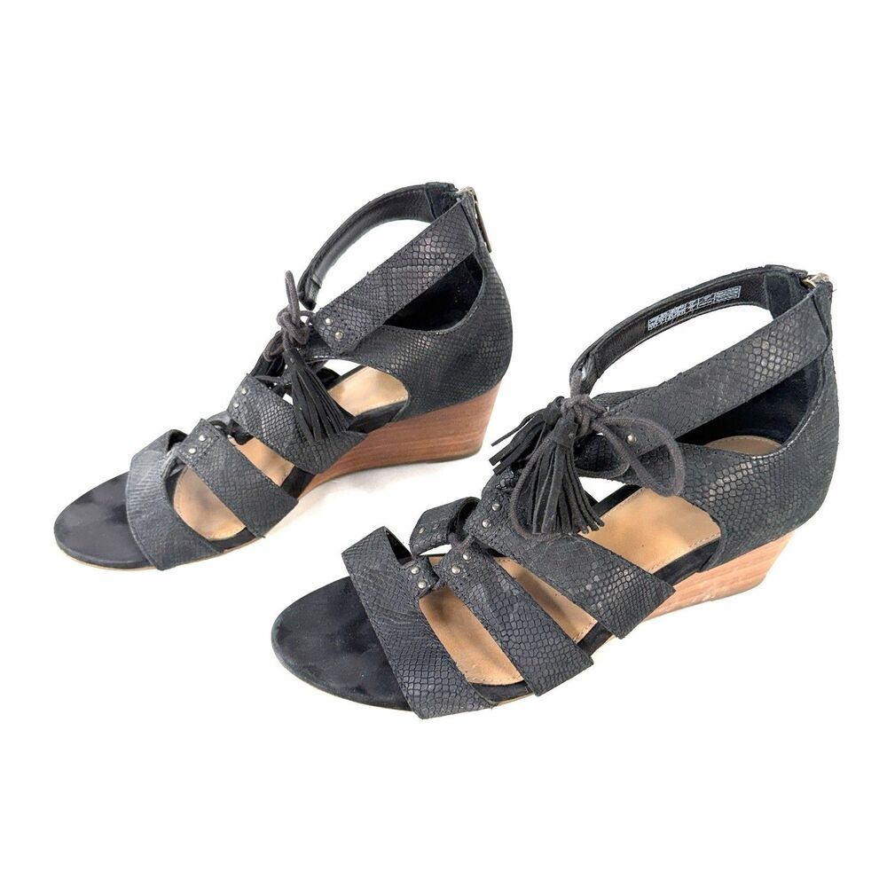 UGG Yasmin Gladiator Style Lace Up Wedge 1015067 Black Womens Shoes Sandals 7.5